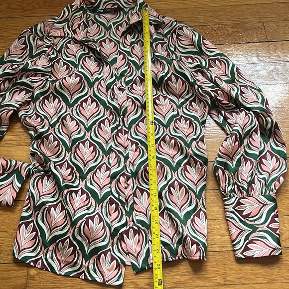 Zara pink and green button up - Picture 3 of 3